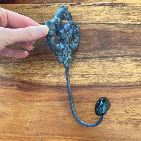 Hanger/hook brand new - Picture 3 of 7